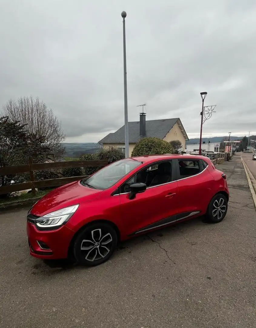 Renault Clio 4 1.5 DCI 90 cv intens semi cuir climatisation Rouge - 2