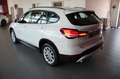 BMW X1 sDrive 18 d Advantage Weiß - thumbnail 4
