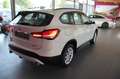 BMW X1 sDrive 18 d Advantage Weiß - thumbnail 3