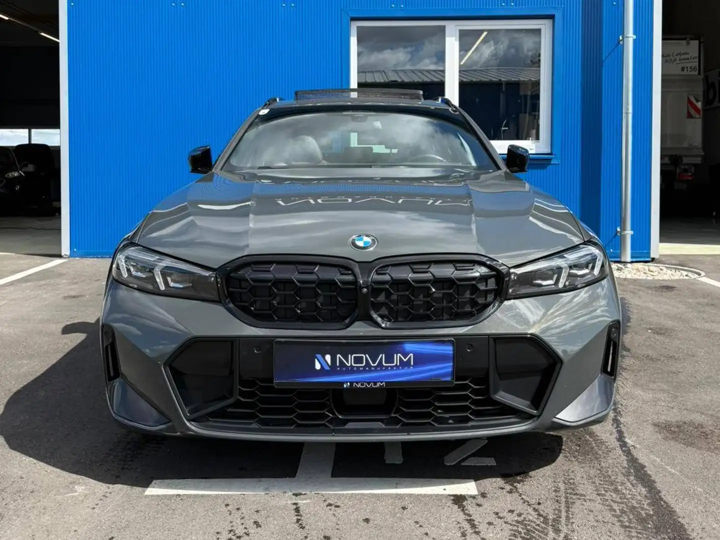 BMW 340 M340 i xDrive Grau - 1