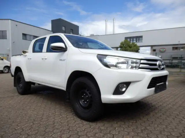 Toyota Hilux Double Cab 4x4, Cool Paket (Sitzheizung), Klima,1.Hd., Scheckheft, neue Inspektion, Standheizung