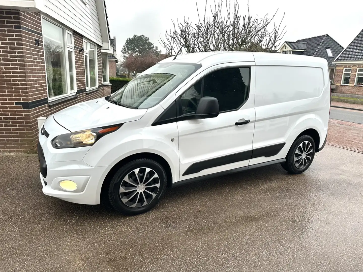 Ford Transit Connect 1.5 TDCI EURO6 L1 AIRCO BLUETOOTH 3 PERSOONS NIEUW Wit - 2