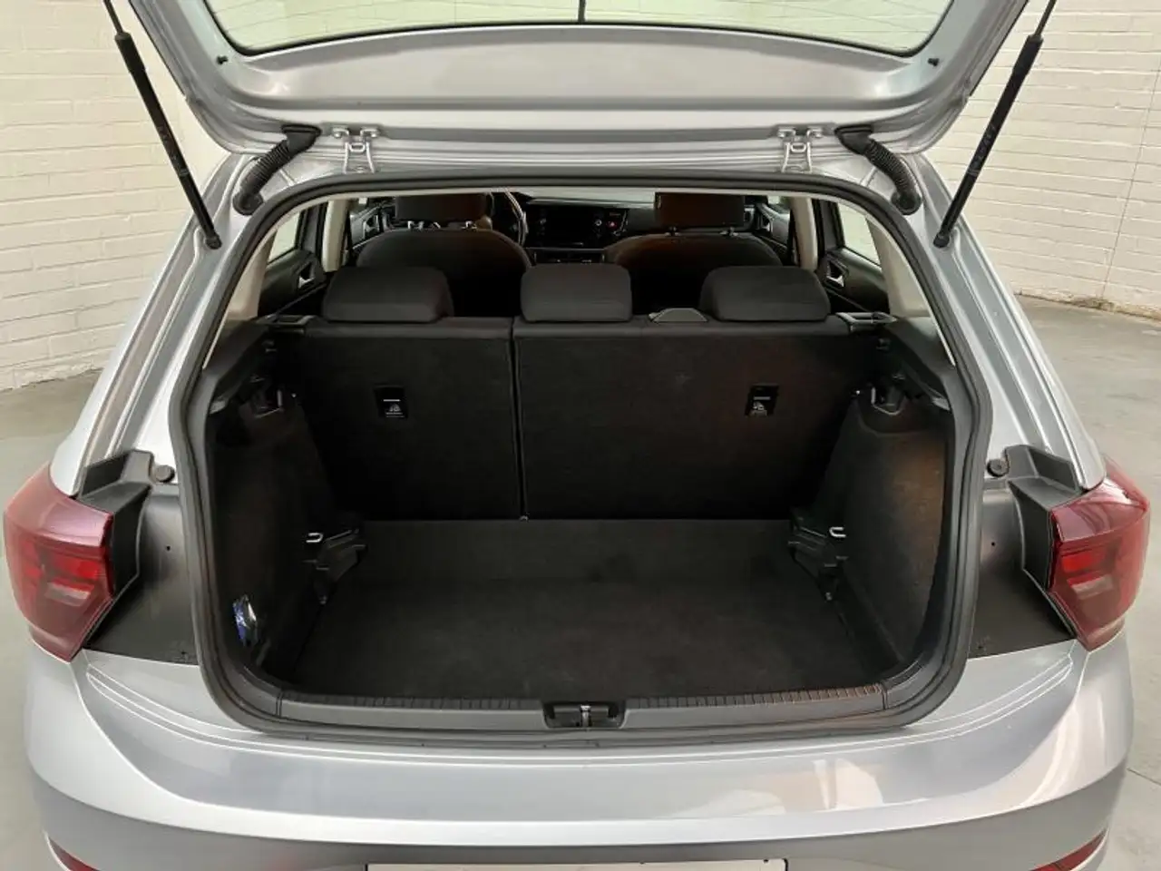 Volkswagen Polo 1.0 TSI Love DSG, миниатюра 23