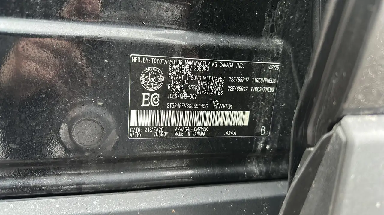 Toyota RAV 4 снимка Toyota RAV 4