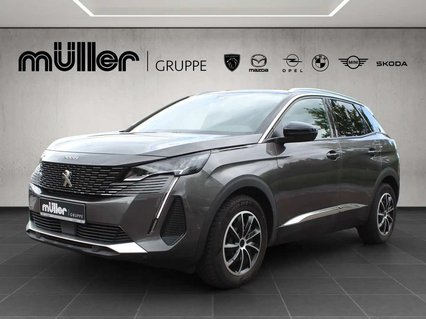 Peugeot 3008 BlueHDi 130 EAT8 Roadtrip Grau - 1