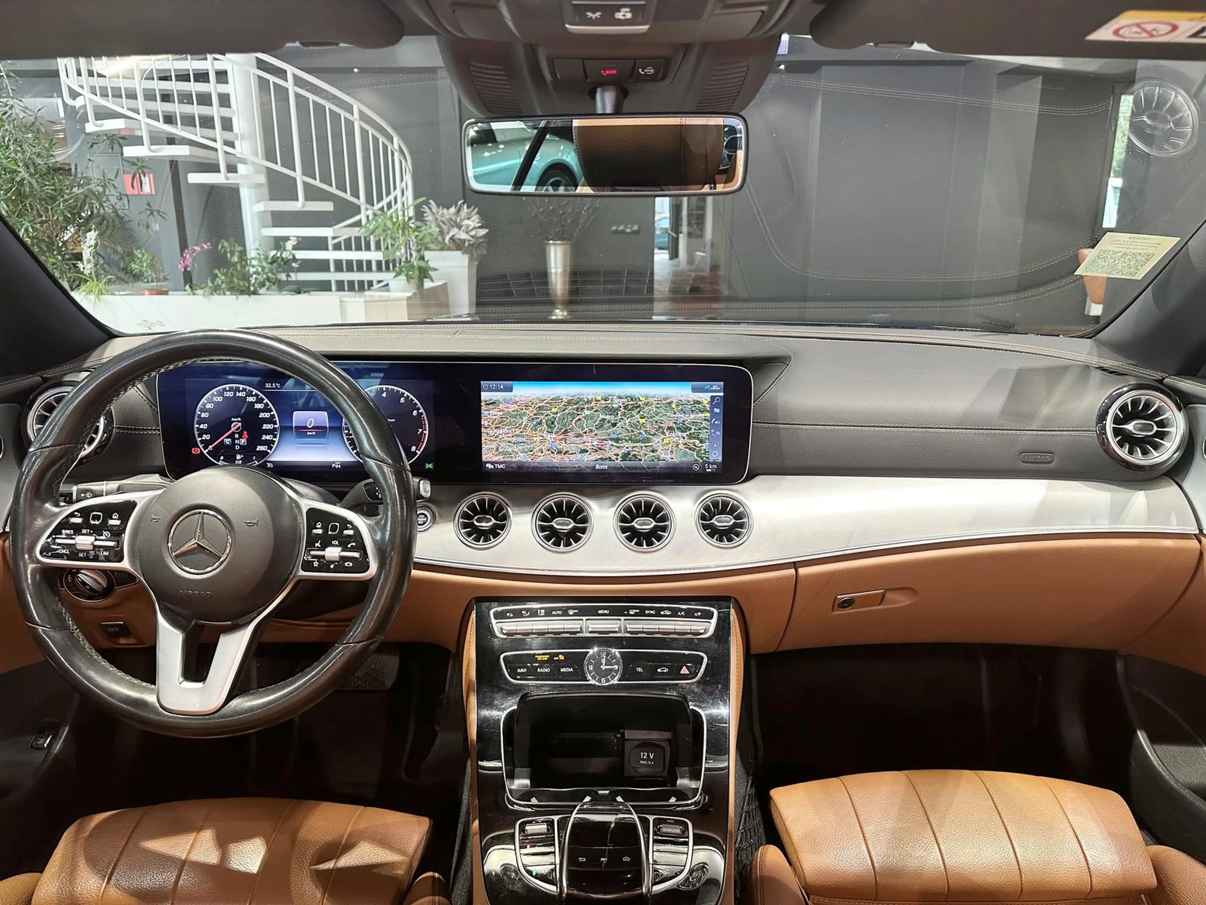 Mercedes-Benz E 450 4M CABRIO AVANTGARDE HUD MBEAM MEMORY AIRCAP+AIRSC — photo 12