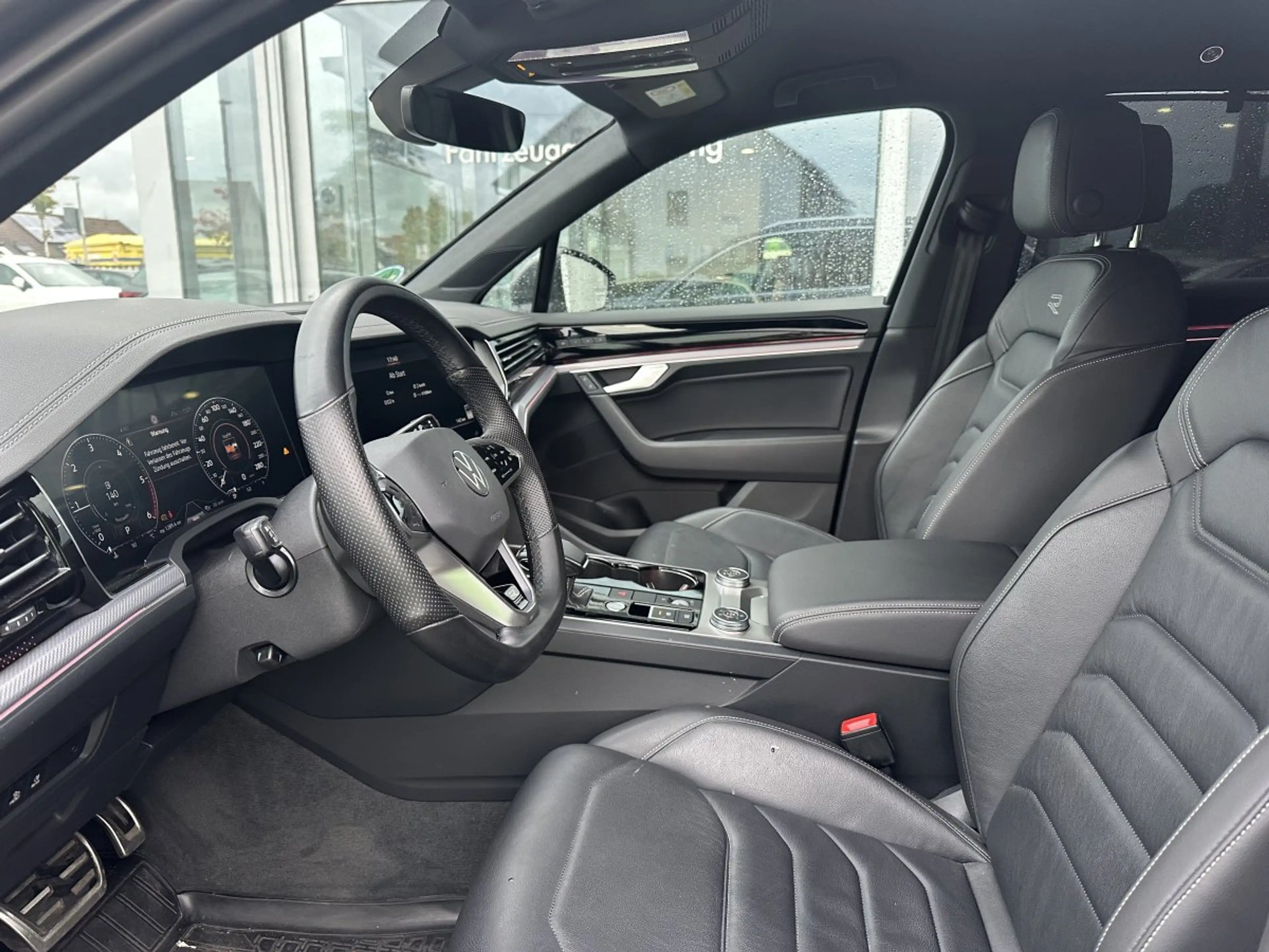 Volkswagen Touareg 3.0TDI 4M R-LINE*VC*LED*KAMERA*AHK — photo 8