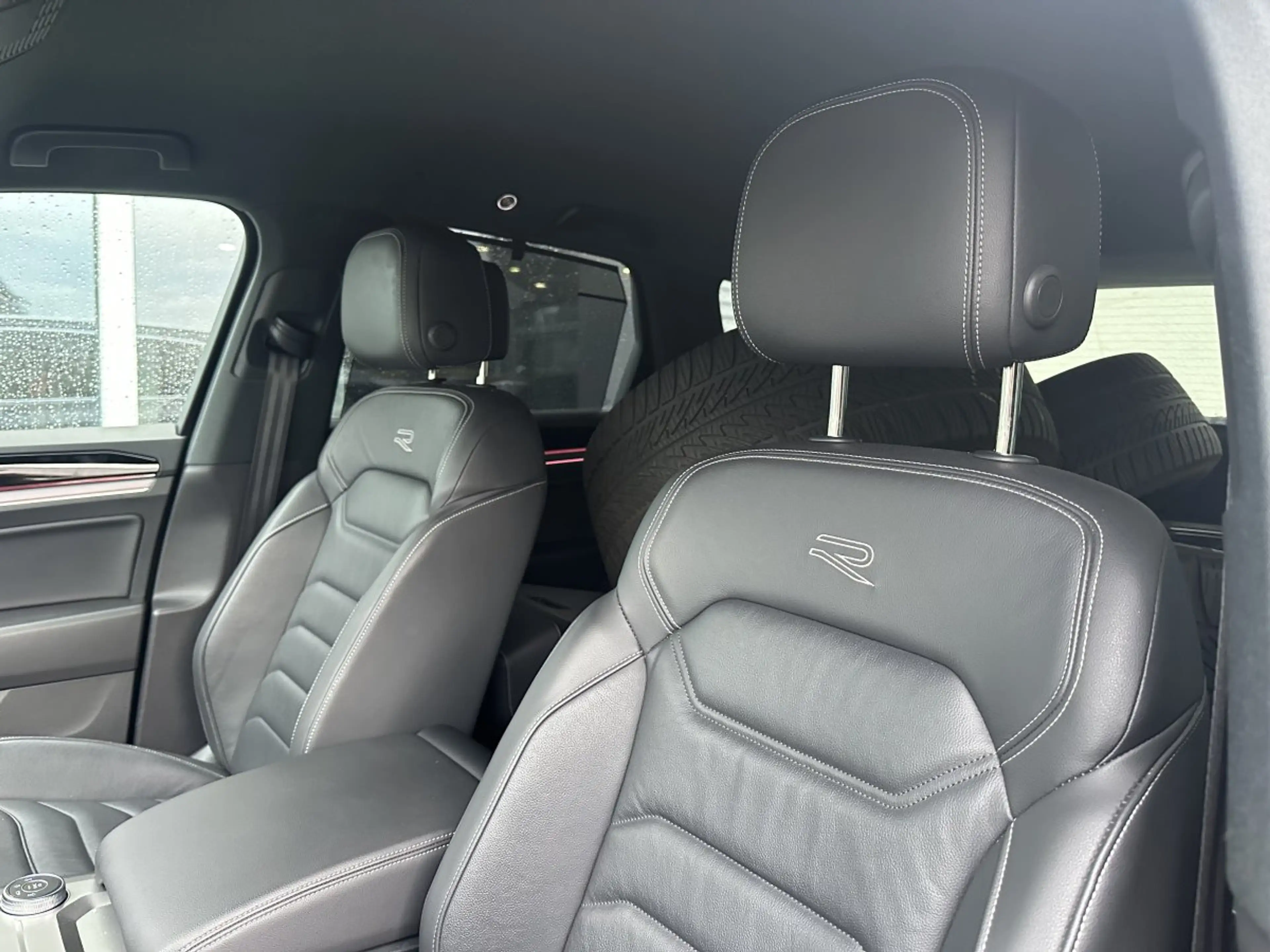 Volkswagen Touareg 3.0TDI 4M R-LINE*VC*LED*KAMERA*AHK — photo 9