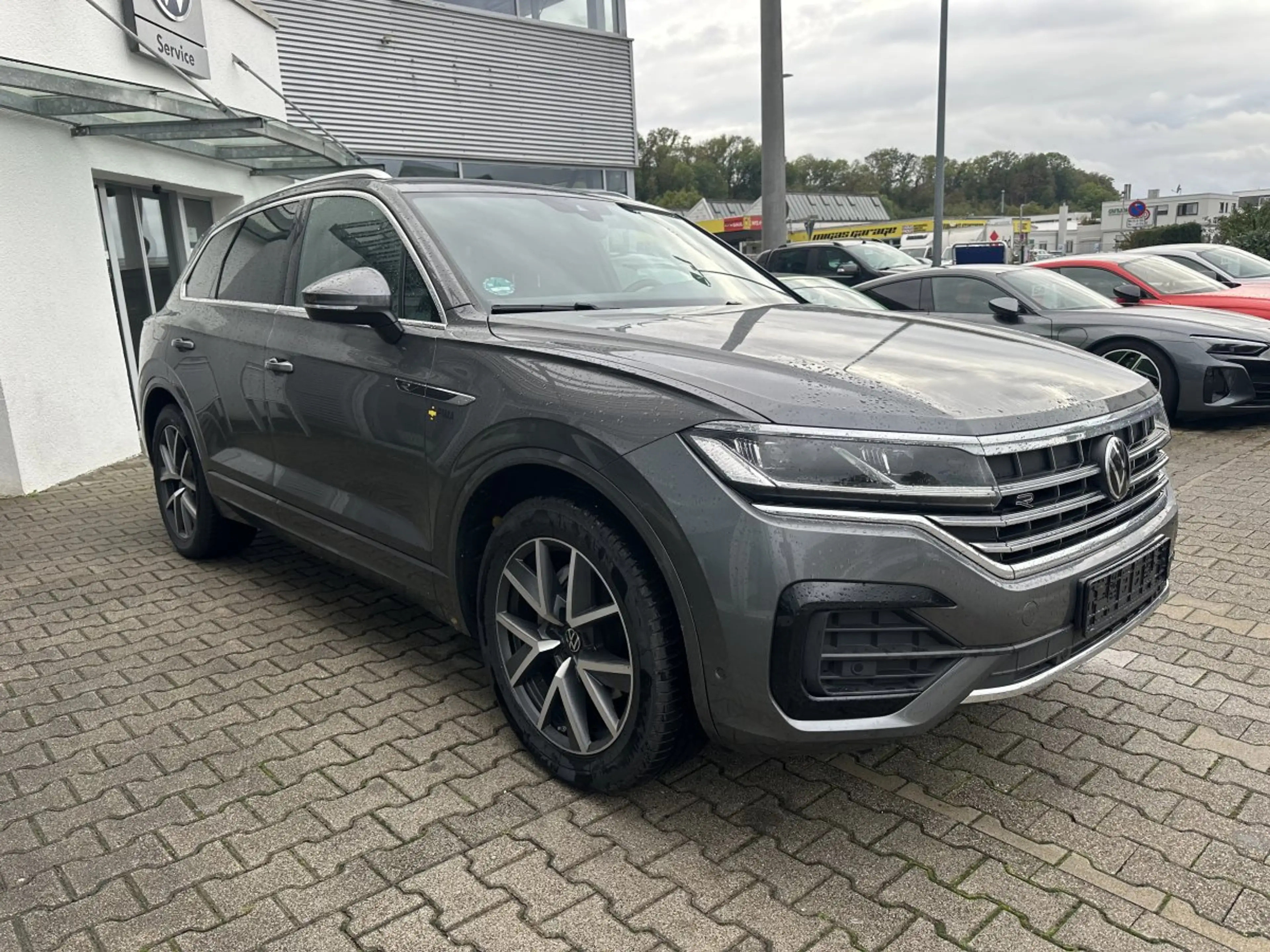 Volkswagen Touareg 3.0TDI 4M R-LINE*VC*LED*KAMERA*AHK — photo 4