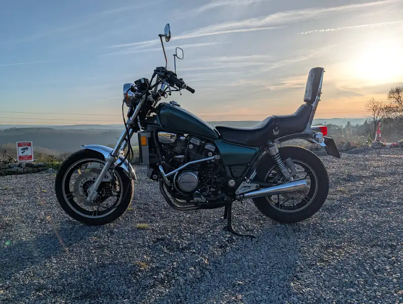 Honda VF 750 - foto 5