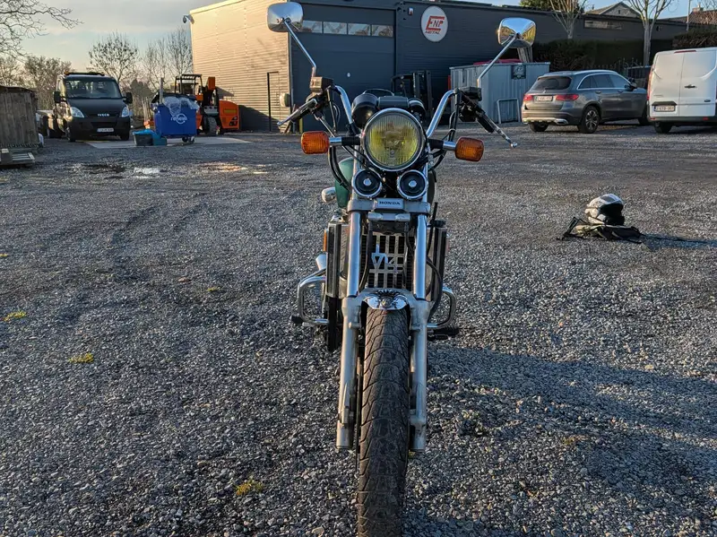 Honda VF 750 - foto 3
