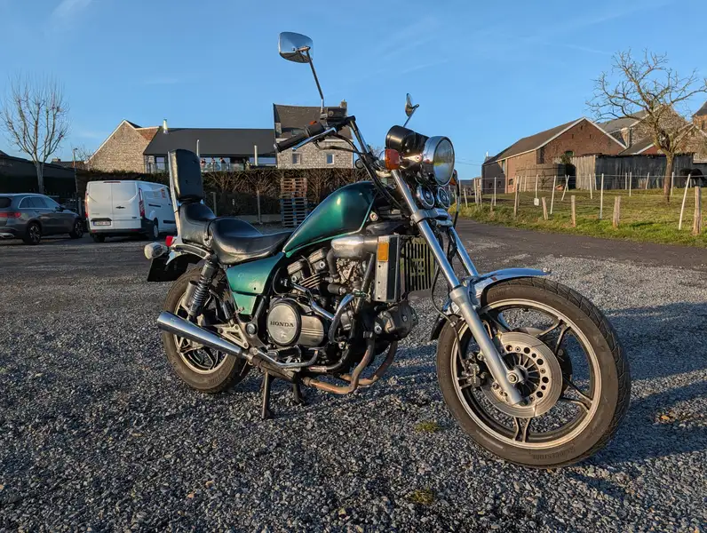 Honda VF 750