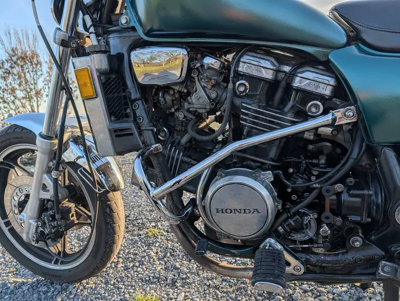Honda VF 750 - foto 8