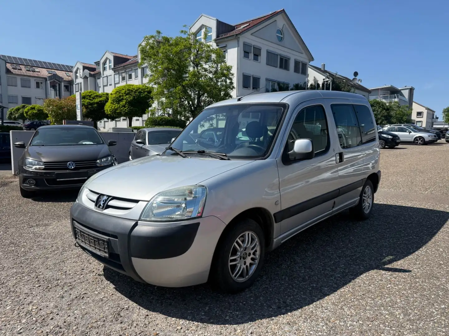 Peugeot Partner Presence Kombi - Klima - ZV - 3.Hand Grau - 1