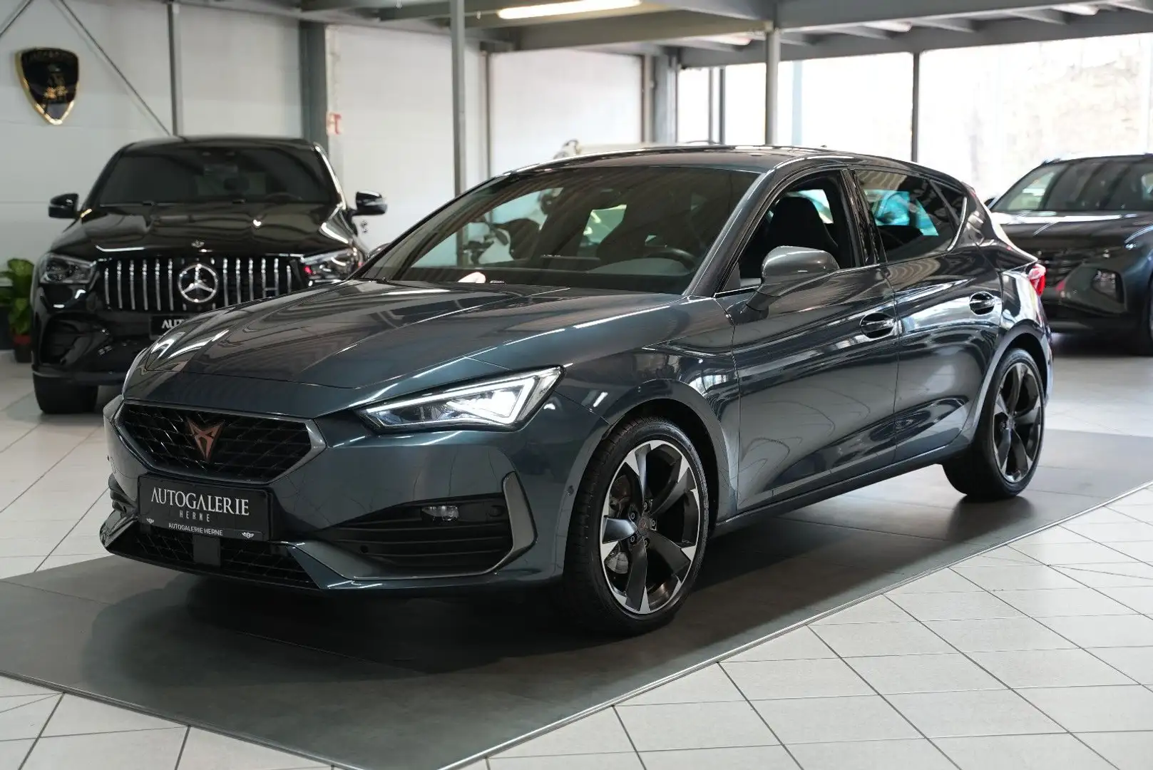 CUPRA Leon CUPRA Leon 2.0 TDI*AUT*LED*NAV*ACC*MATRIX LED* Grau - 1