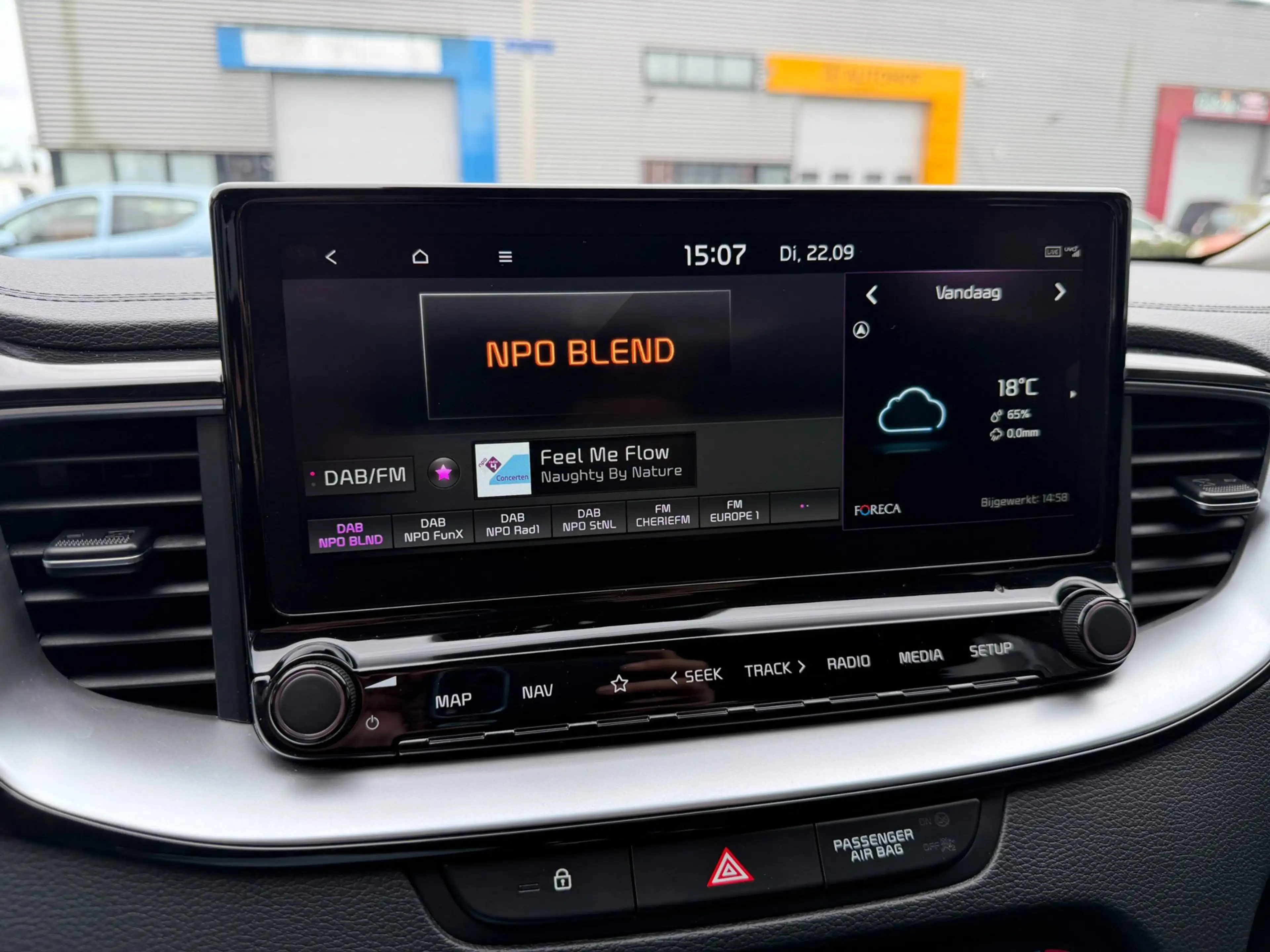 Kia Ceed / cee'd 1.5 T-GDi Automaat LED Camera Lane Carplay Navi DA — photo 26