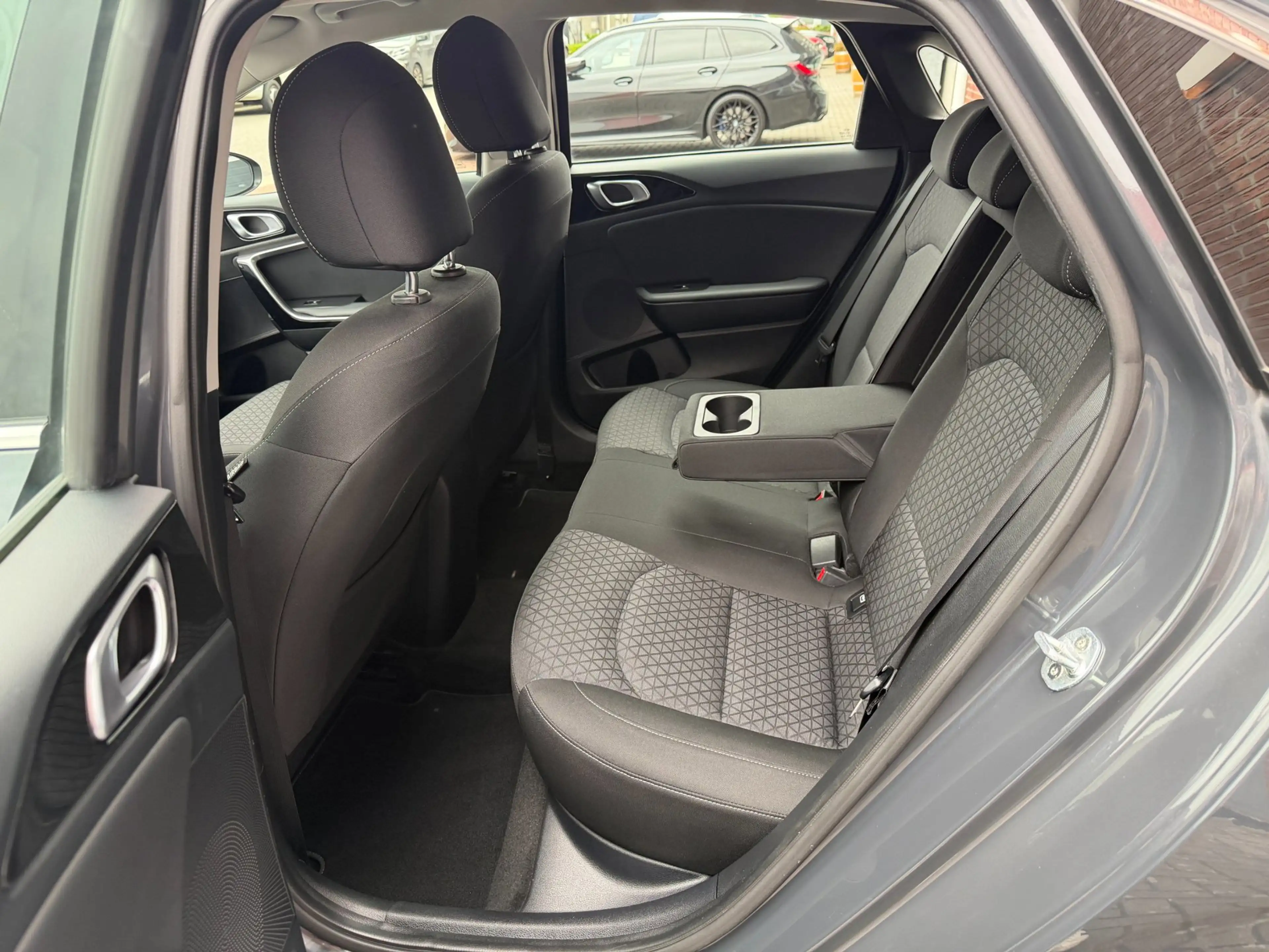 Kia Ceed / cee'd 1.5 T-GDi Automaat LED Camera Lane Carplay Navi DA — photo 15