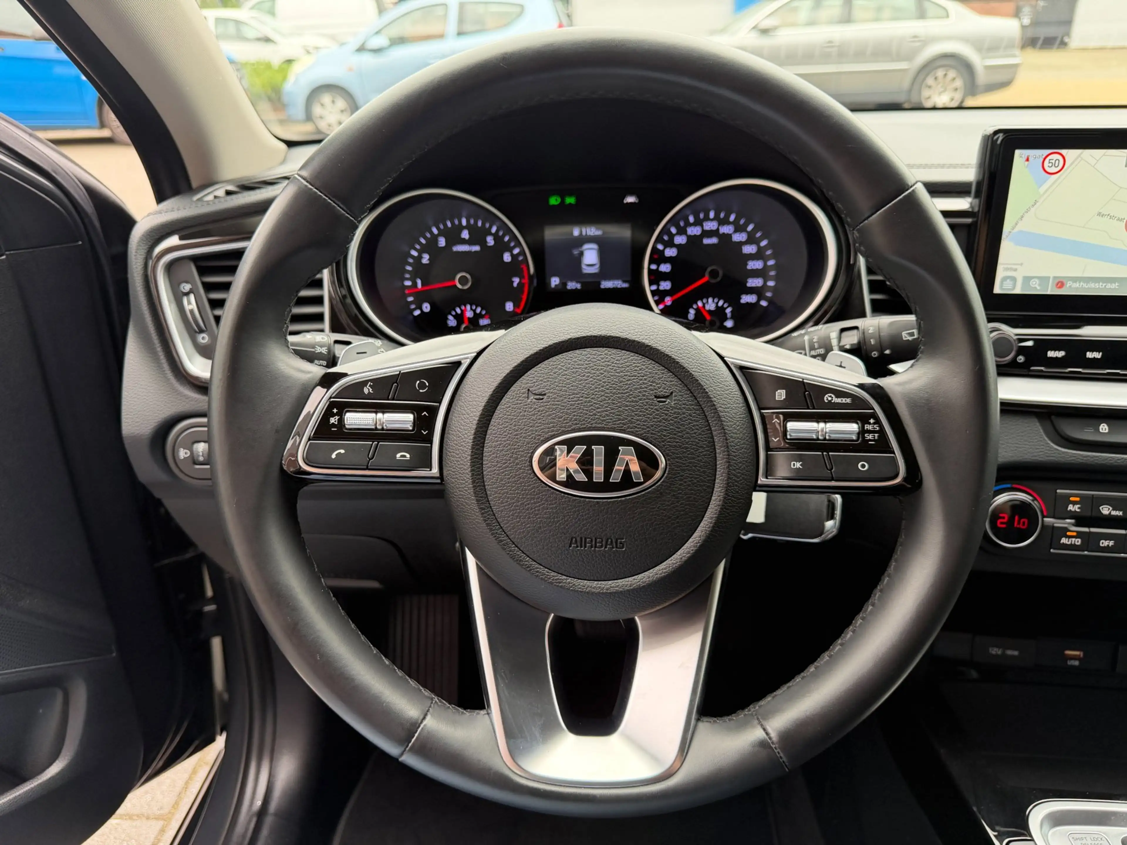 Kia Ceed / cee'd 1.5 T-GDi Automaat LED Camera Lane Carplay Navi DA — photo 19