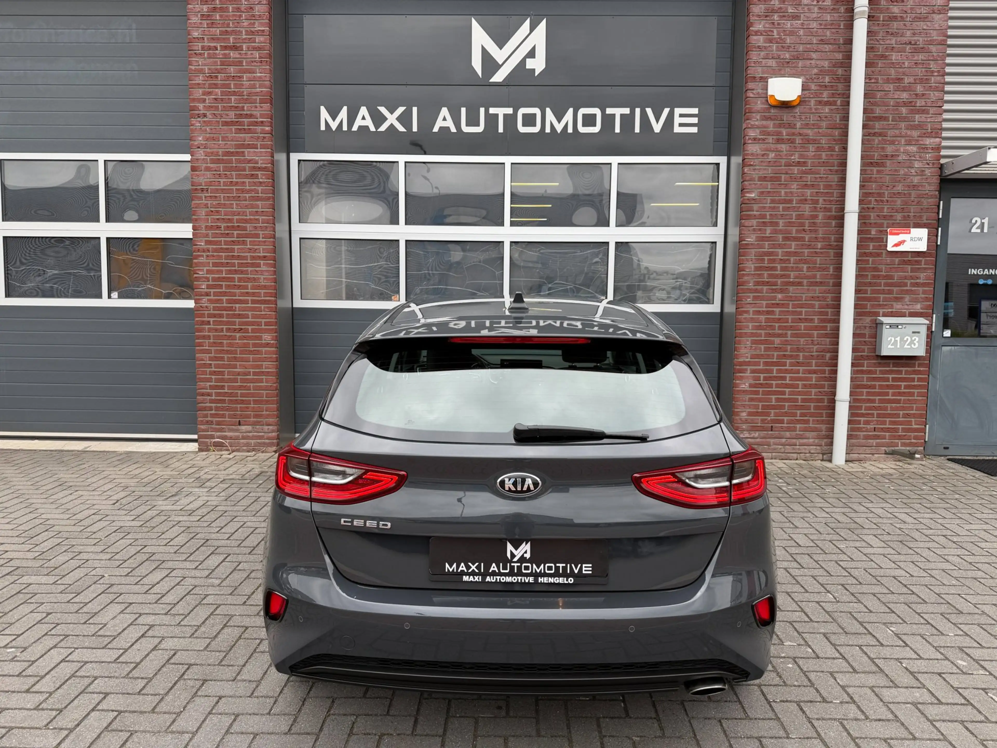 Kia Ceed / cee'd 1.5 T-GDi Automaat LED Camera Lane Carplay Navi DA — photo 4