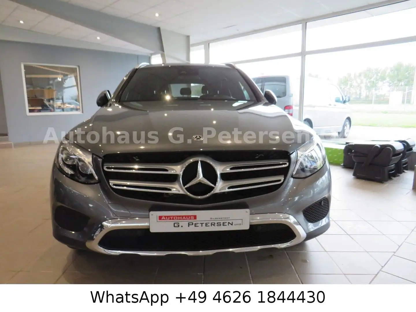 Mercedes-Benz GLC 220 d 4M*AMG*AHK*LED ILS*Panorama* Gris - 2