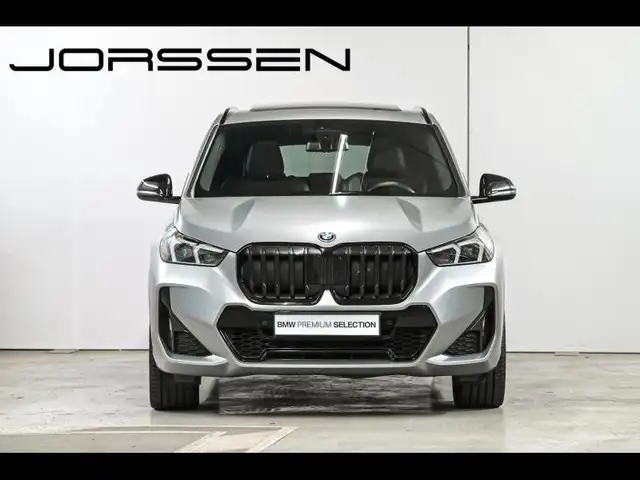 BMW X1 view 2