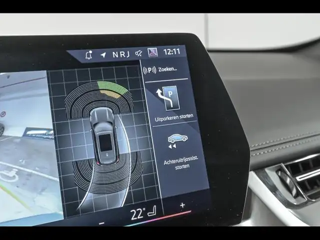 BMW X1 view 16