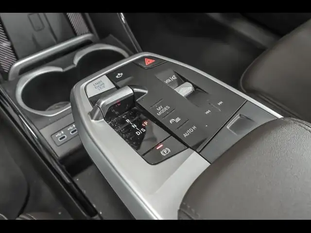 BMW X1 view 11