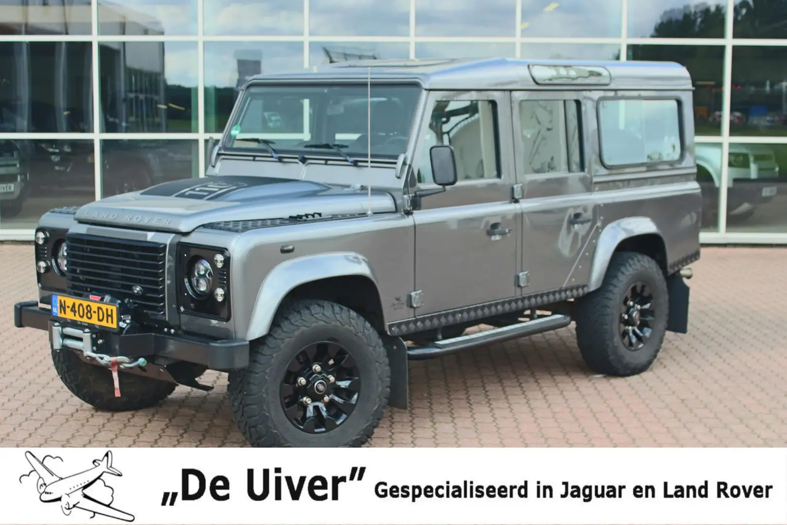 Land Rover Defender 2.4 TD 110 SW XTech „De Uiver" Special 7-Persoons Gris - 1