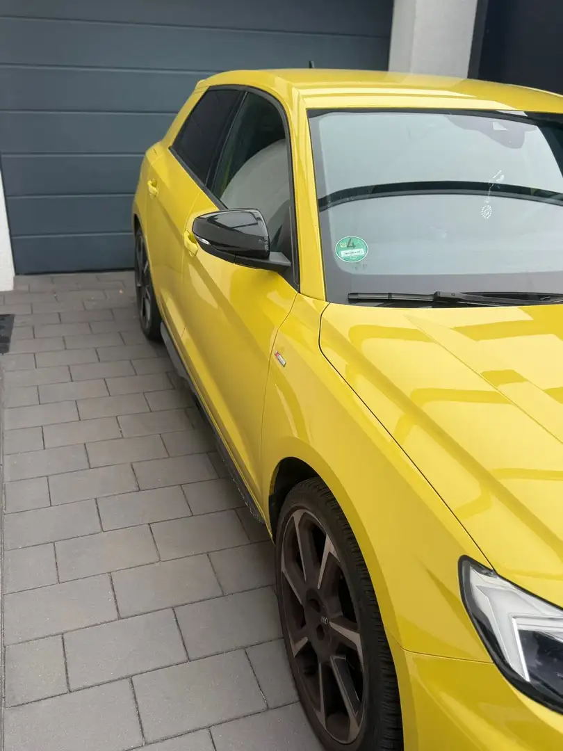 Audi A1 A1 Sportback / Citycarver 25 TFSI Sportback S line Желтый - 2