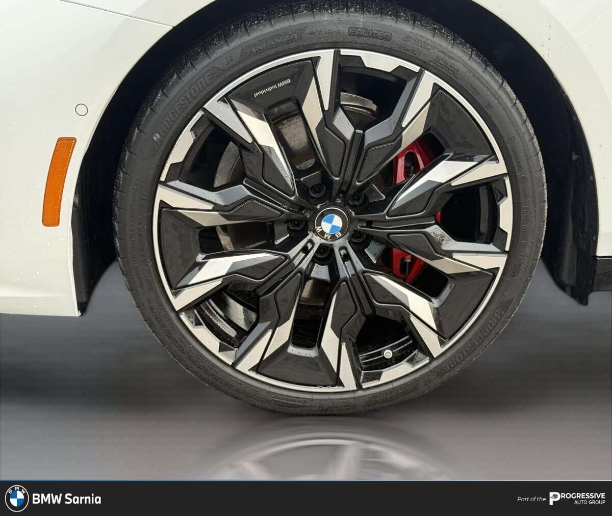 2027 BMW 5 Series 530I XDRIVE | ONE OWNER | PREMIUM ENHANCED PACKAGE — photo 1