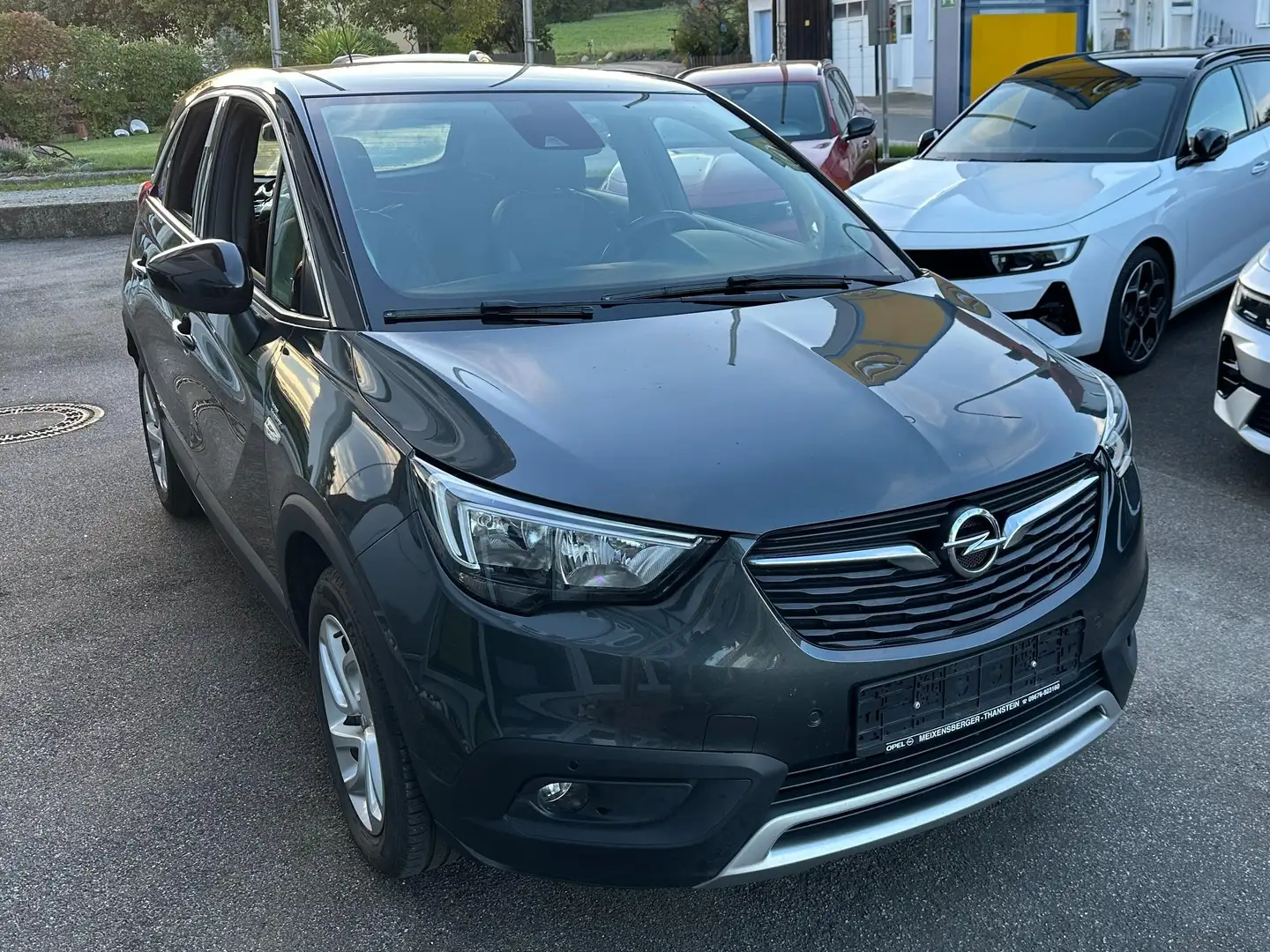 Opel Crossland X Innovation Navi 5.0 Rückfkamera Winterreifen Gris - 2