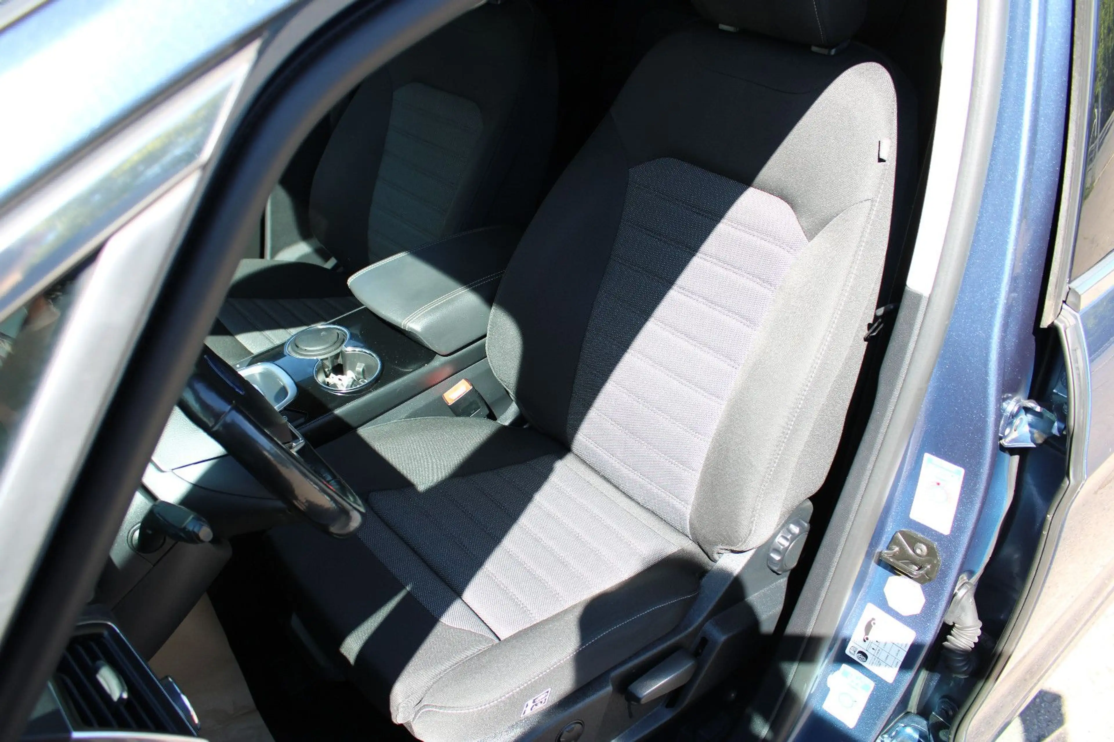 Ford S-Max S-MAX Titanium *AUTOMATIK+NAVI+TEMPO.+PDC* — photo 13