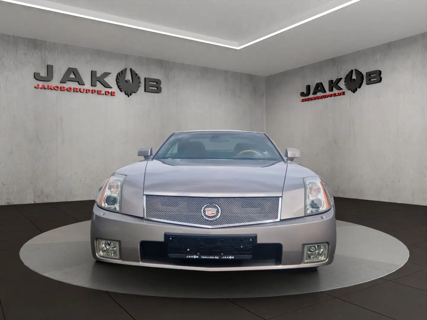 Cadillac XLR 4.6 V8+WERTGUTACHTEN+GEPFLEGT+DEUTSCHES FZG+ Zilver - 2