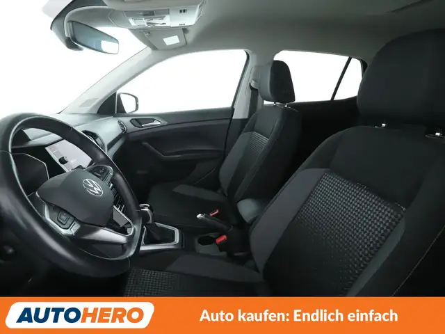 Volkswagen T-Cross view 10