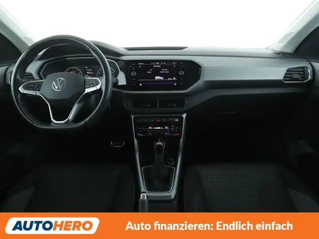Volkswagen T-Cross view 12