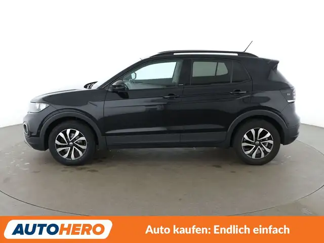 Volkswagen T-Cross view 3