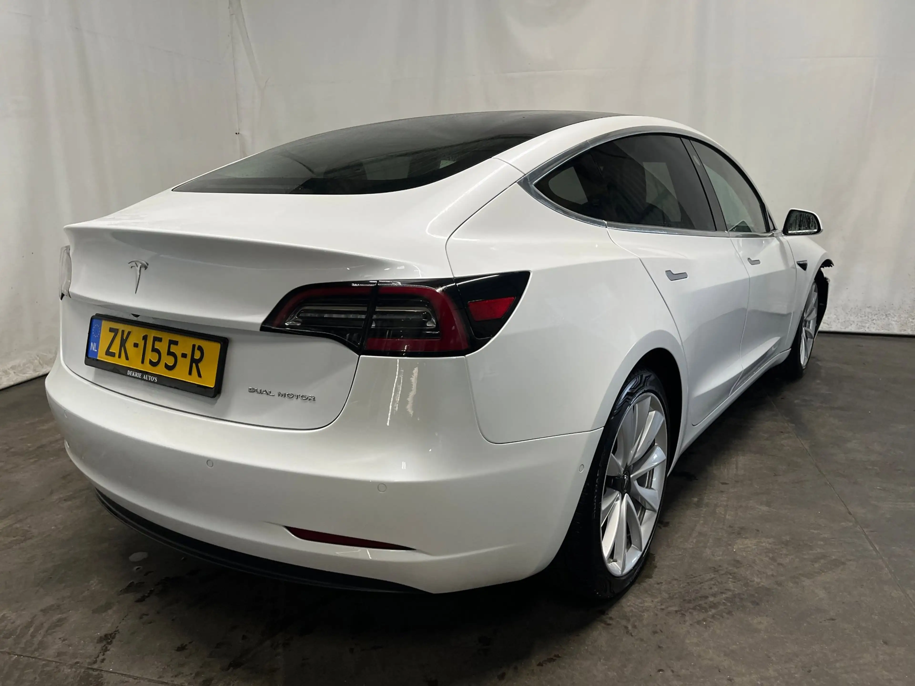 Tesla Model 3 Long Range AWD 75 kWh - Voorschade, auto start en — photo 5