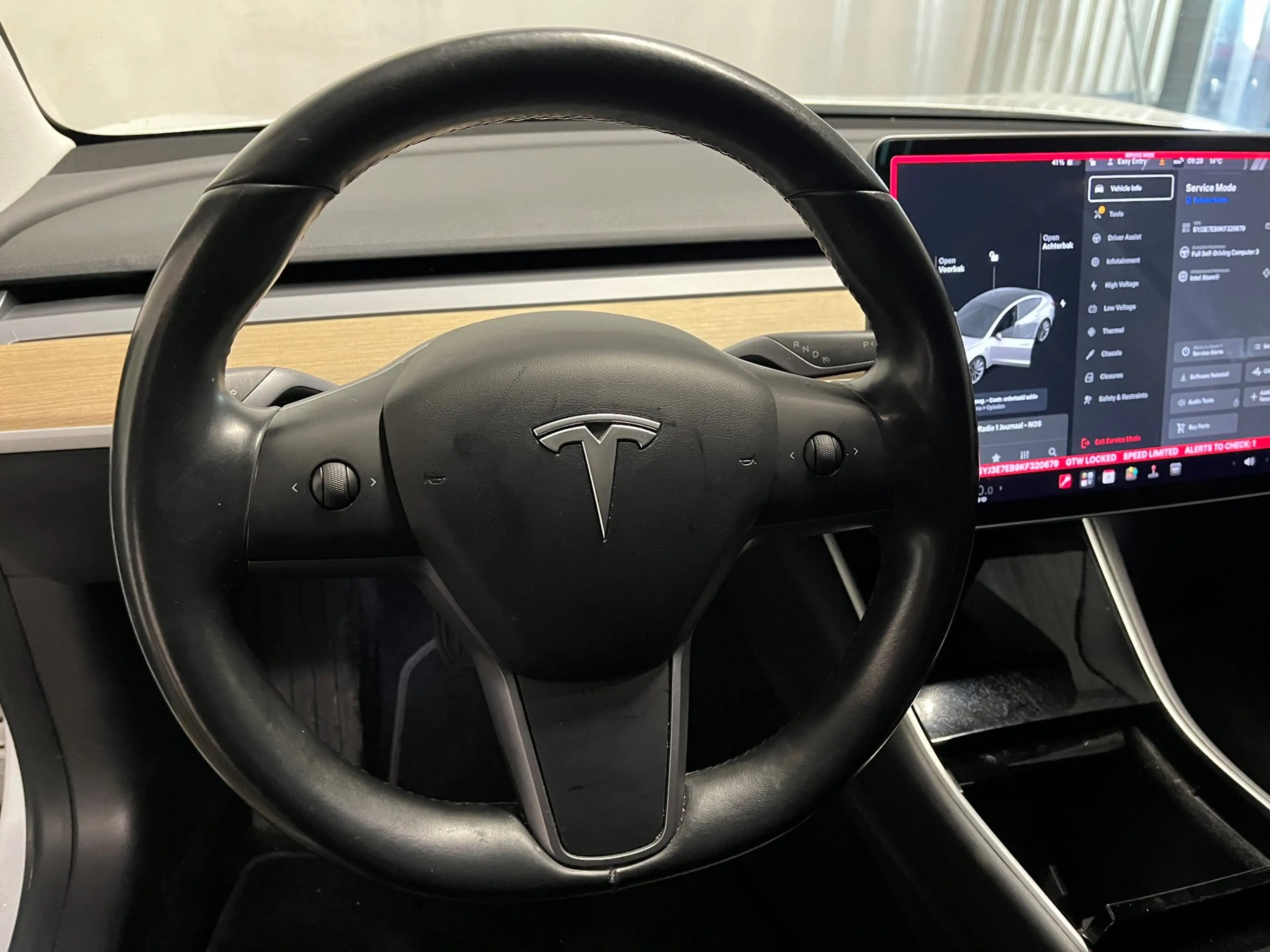 Tesla Model 3 Long Range AWD 75 kWh - Voorschade, auto start en — photo 10