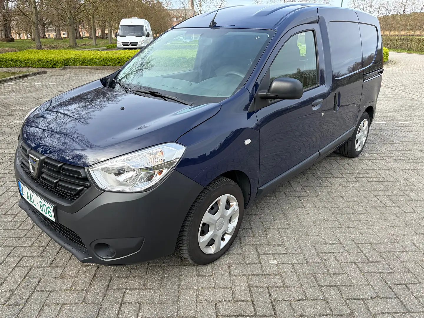 Dacia Dokker 1.3 TCe Work Edition  S/S (EU6.2) Azul - 1