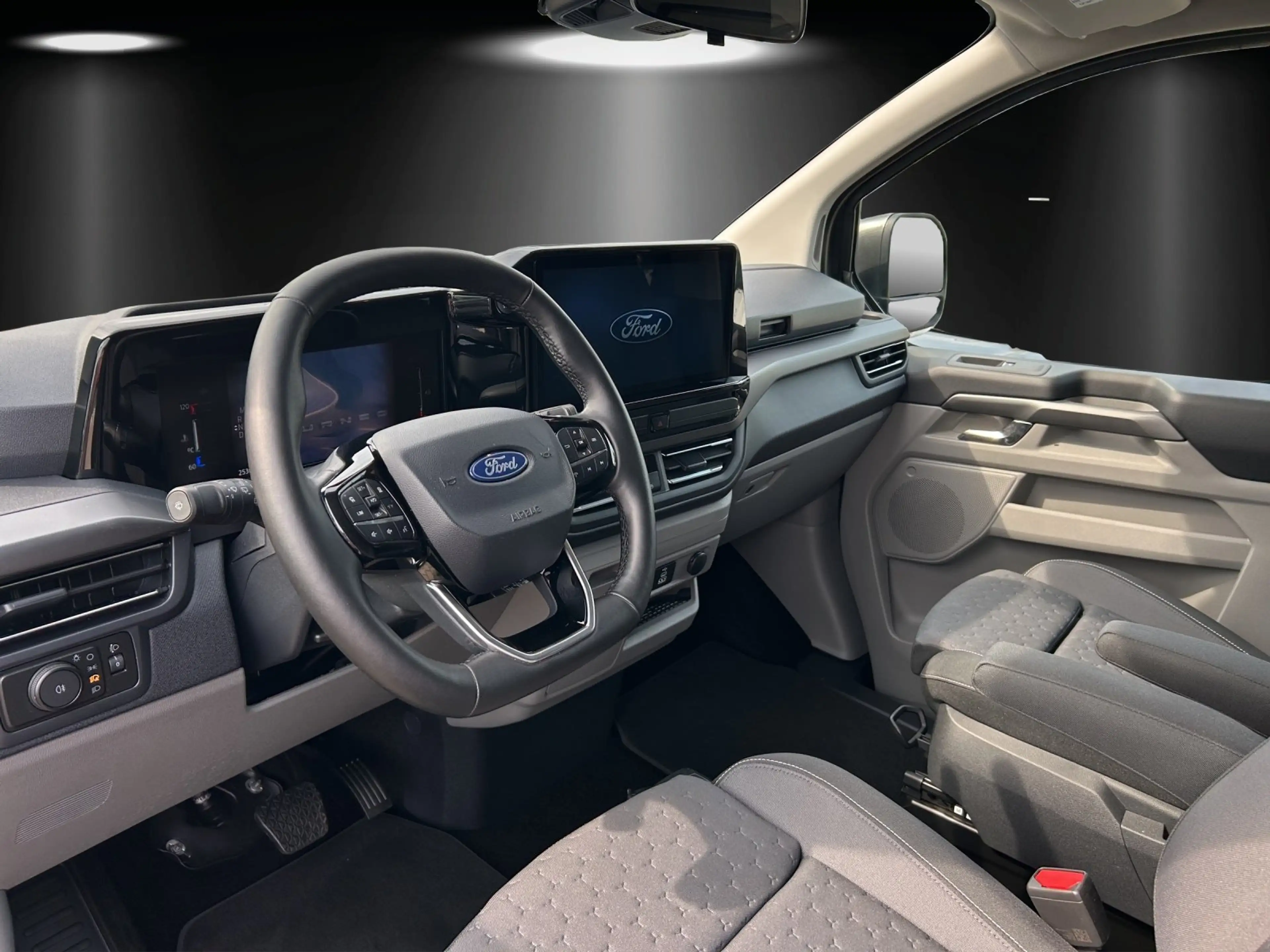 Ford Tourneo Custom Titanium 320 L2 EcoBlue Automatik — photo 10
