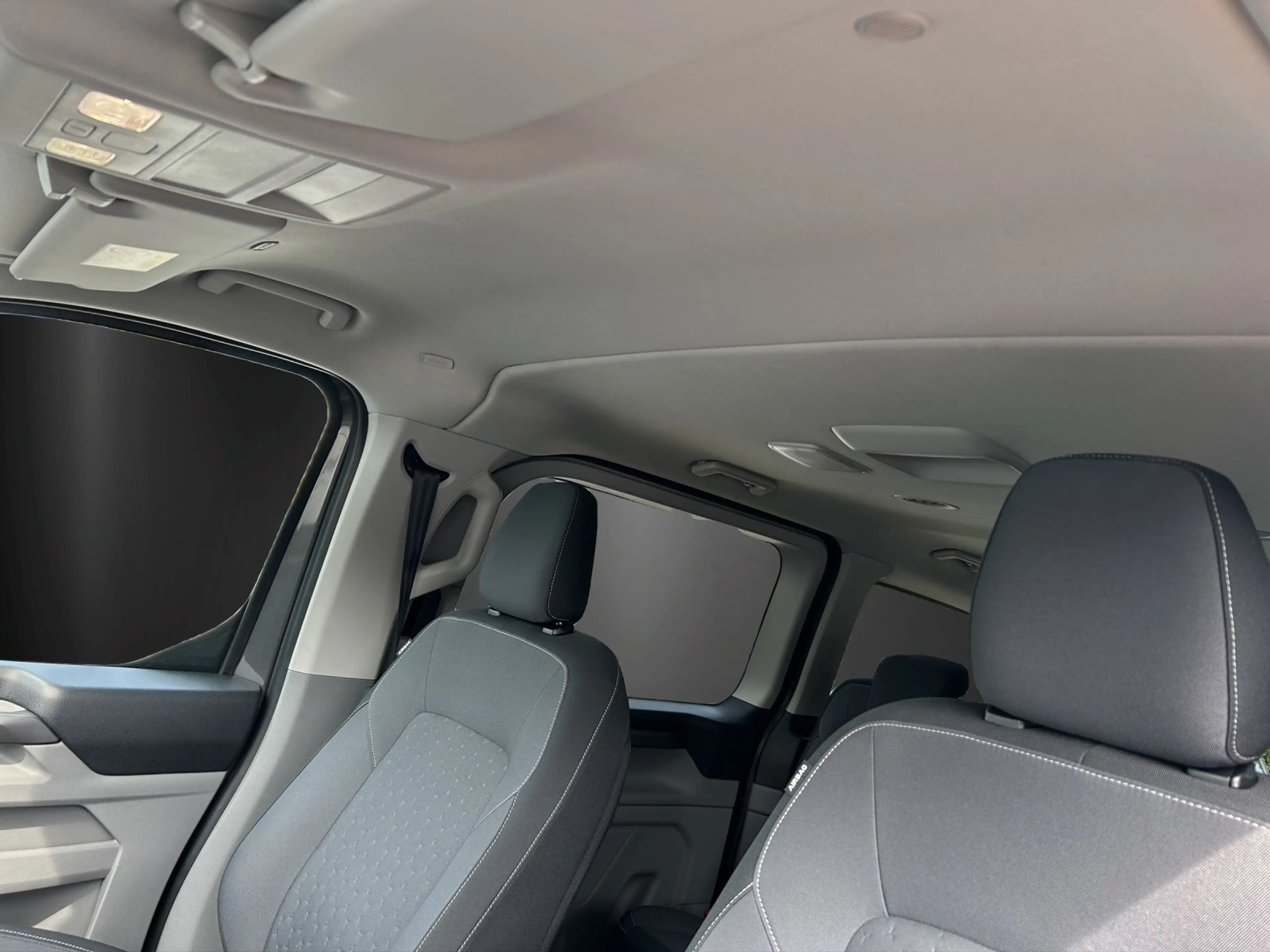 Ford Tourneo Custom Titanium 320 L2 EcoBlue Automatik — photo 14