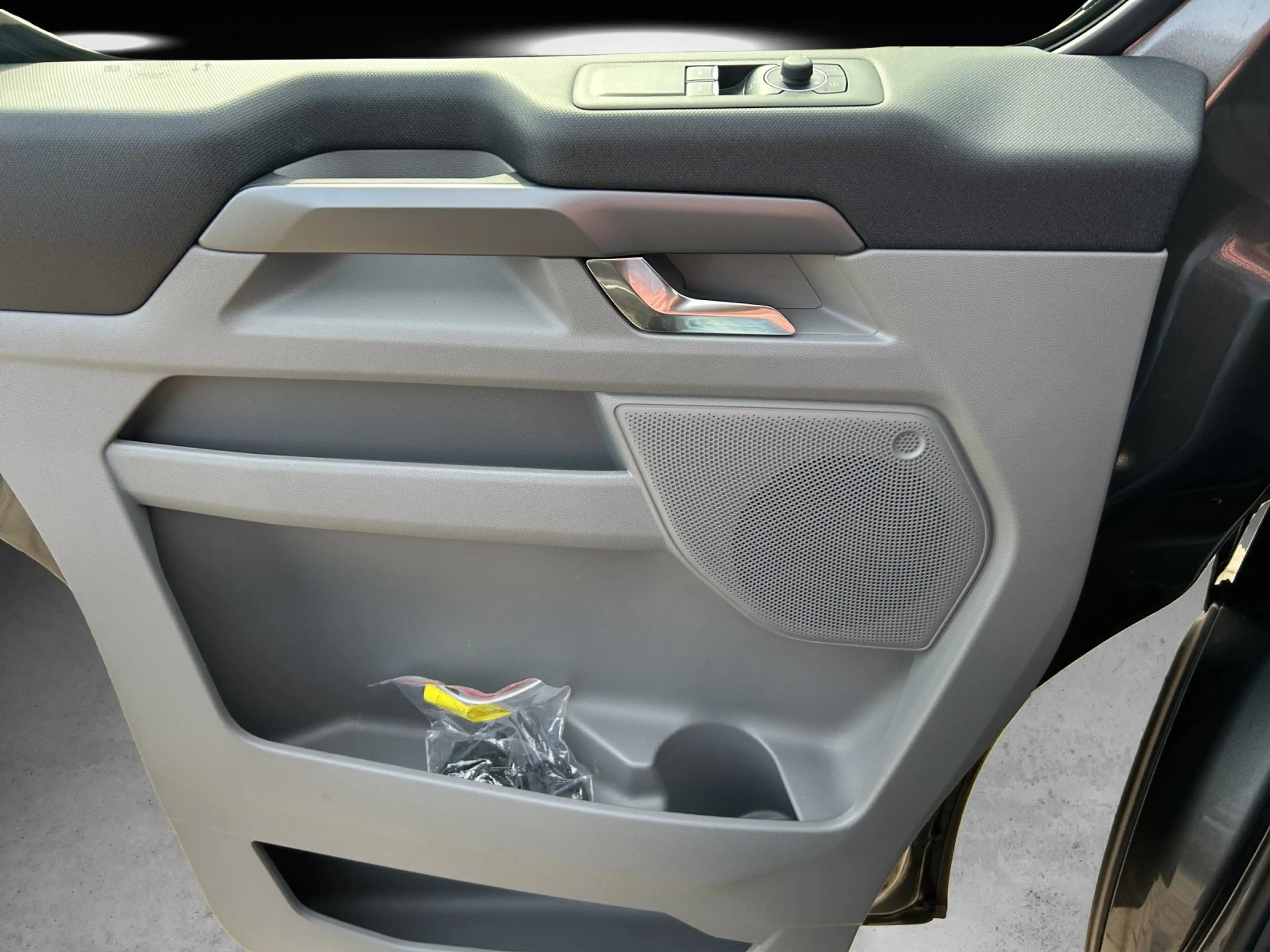 Ford Tourneo Custom Titanium 320 L2 EcoBlue Automatik — photo 13
