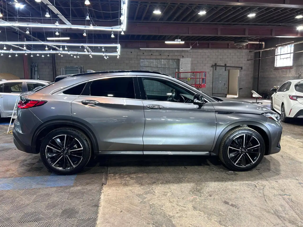 Infiniti QX55 снимка Infiniti QX55