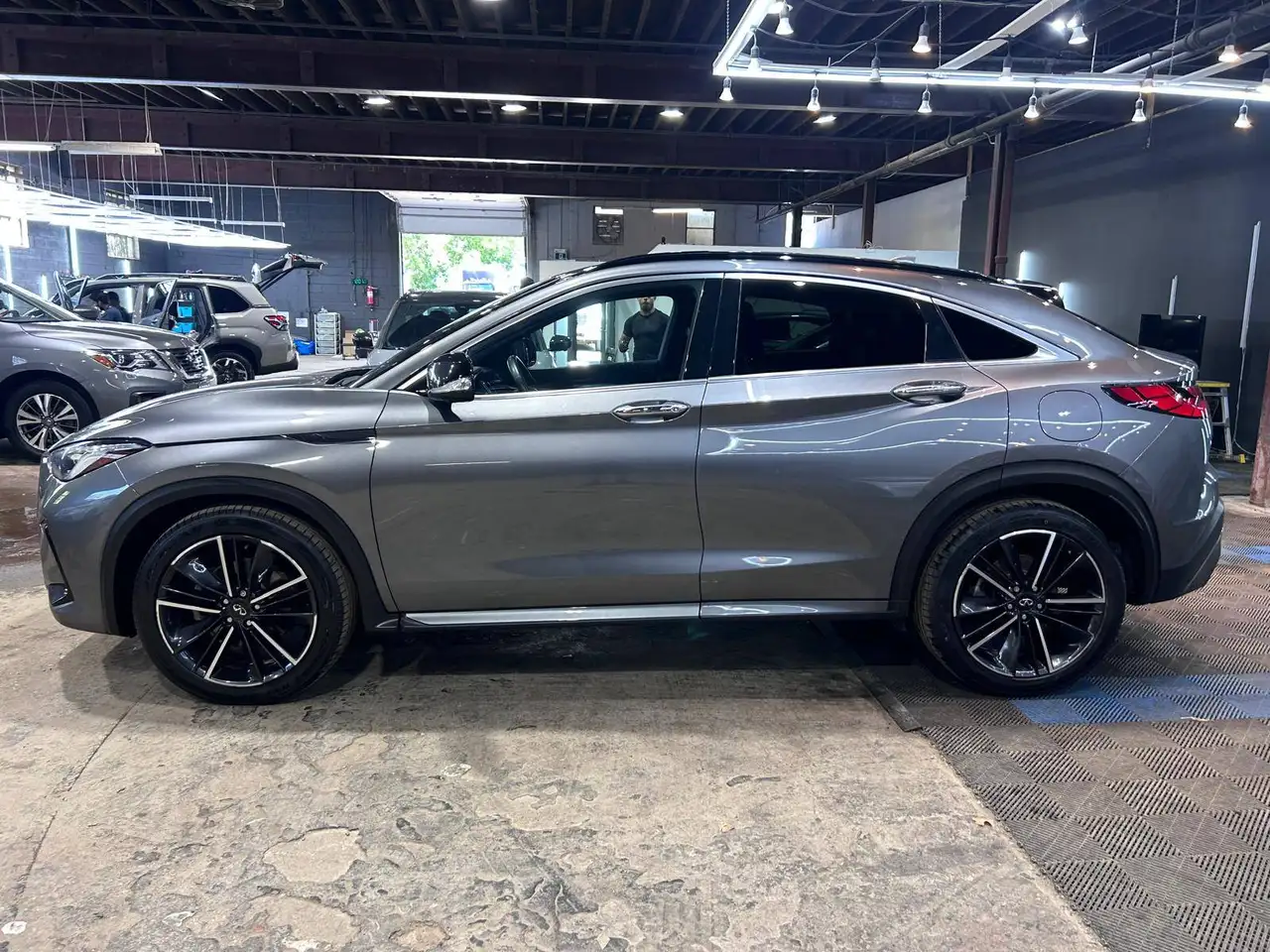 Infiniti QX55 снимка Infiniti QX55