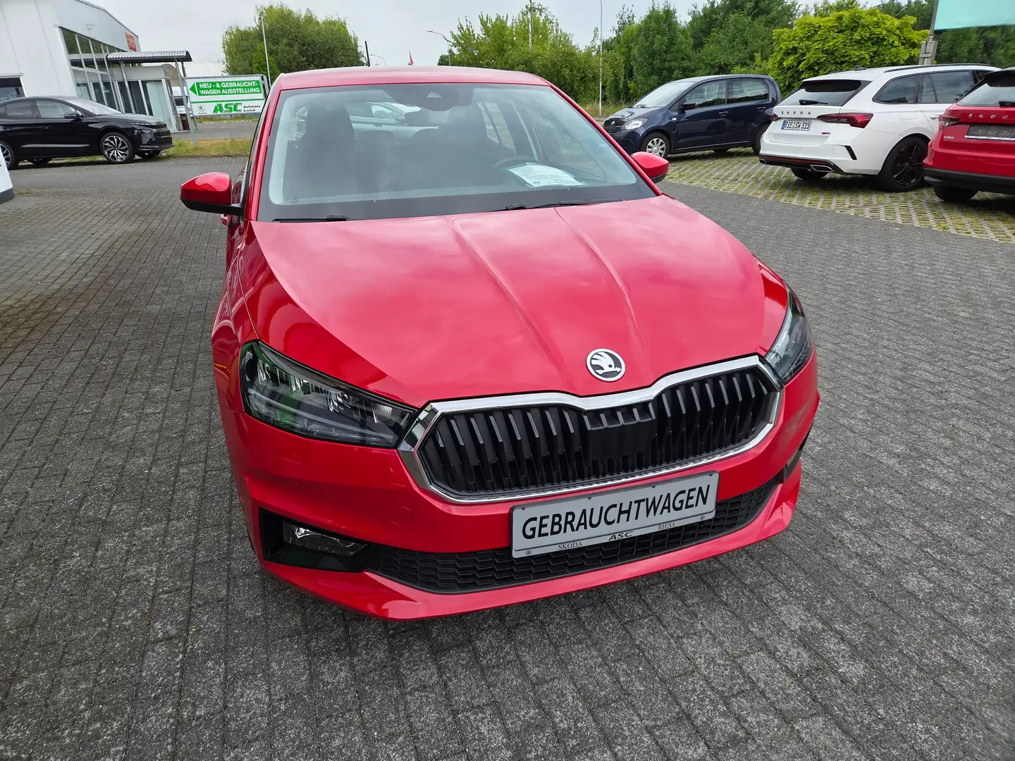 Skoda Fabia Ambition 1.0 MPI 59 kW/PDC/SHZ/MFL/Clima/Bluetooth Rot - 2