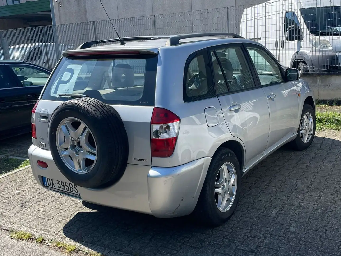 DR Automobiles DR3 4 PORTE CON LA BOMBOLA DEL GPL STATA SOSTITUITA Grigio - 1