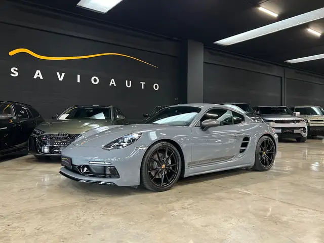 Porsche 718