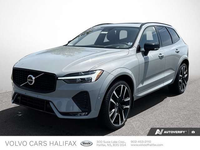 2024 Volvo XC60 Ultimate Dark Theme