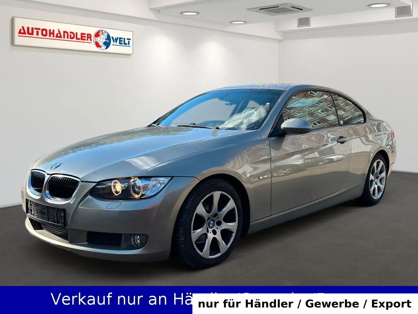 BMW 320 320i Coupe Automatik AAC Navi SHZ Xenon PDC Beige - 1