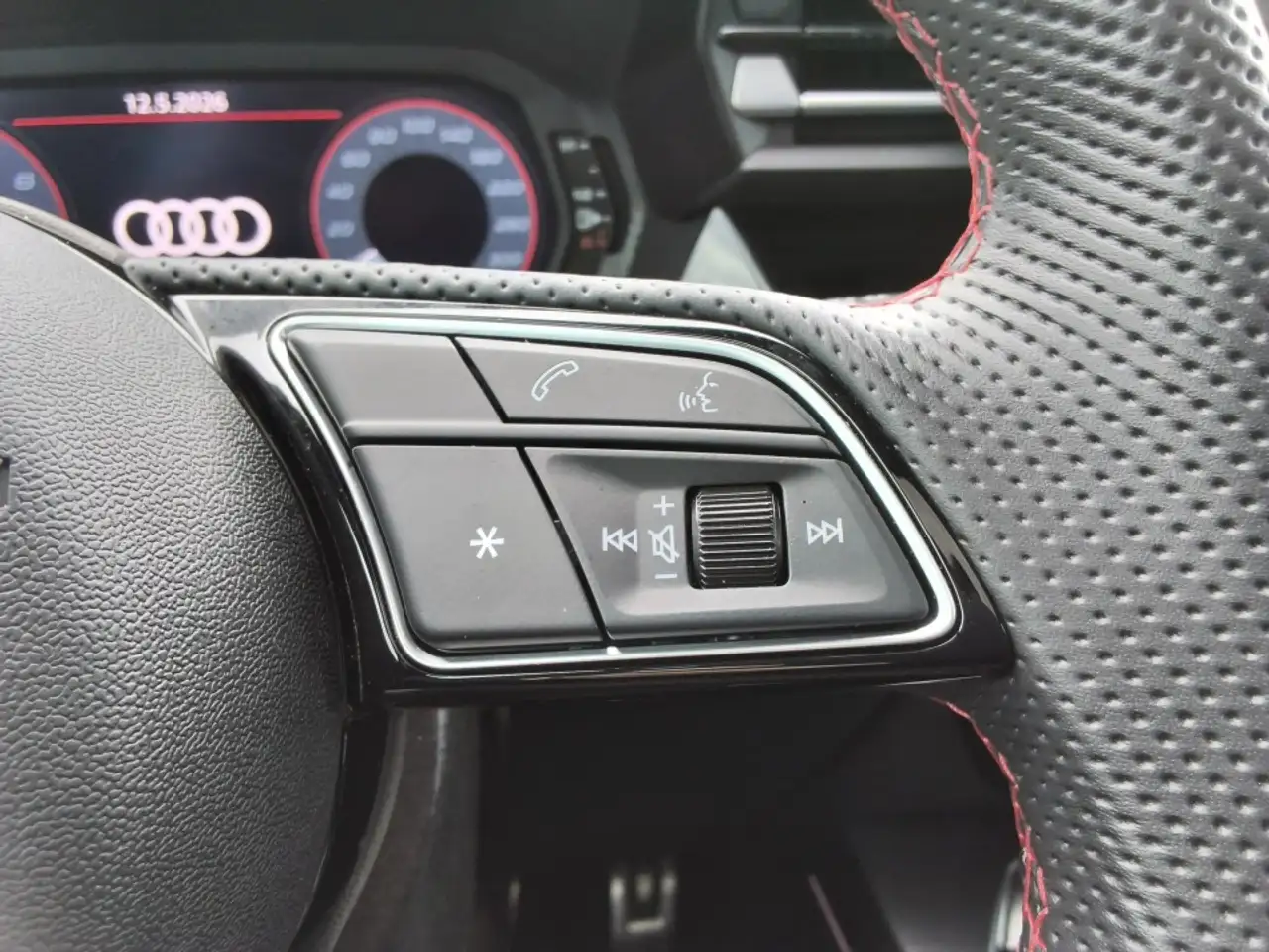 Audi S3 снимка Audi S3